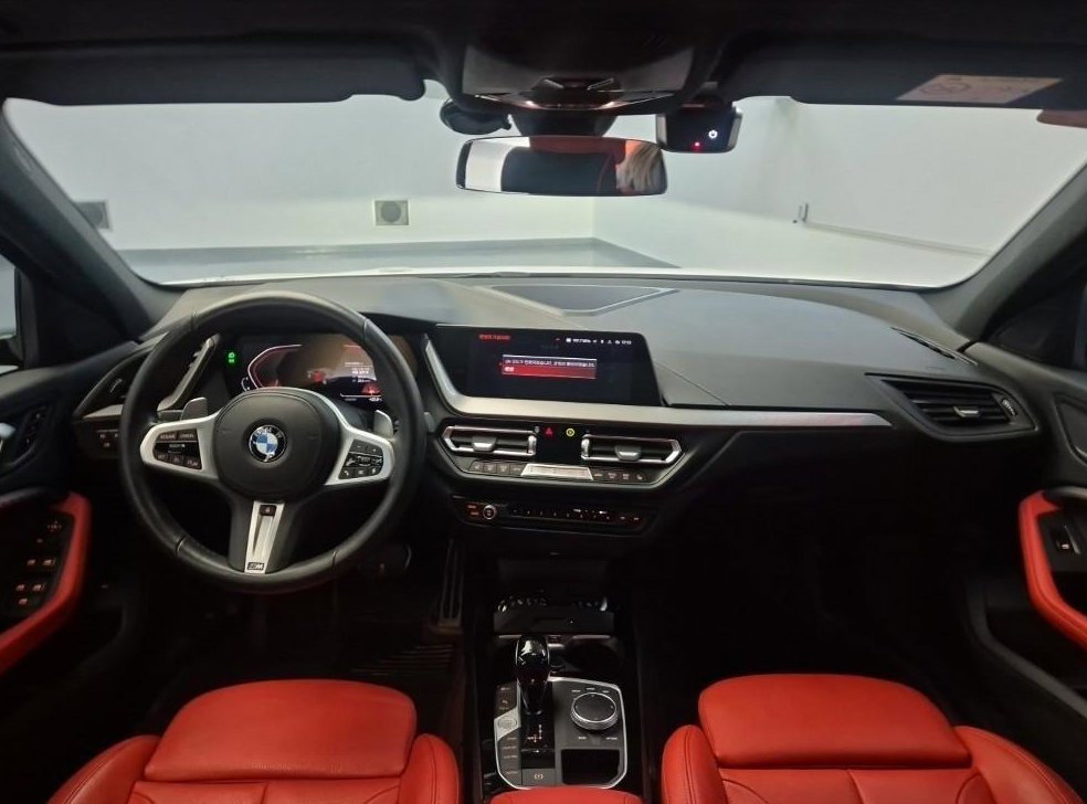 BMW 1시리즈 120i M 스포츠 사진 7