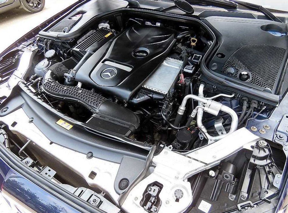 벤츠 E 클래스 E300 아방가르드 사진 19