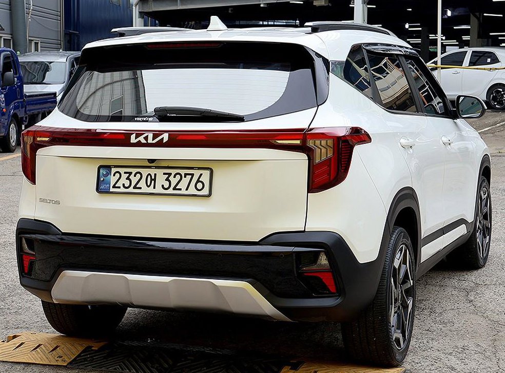 기아 셀토스 가솔린 1.6 터보 2WD 사진 4