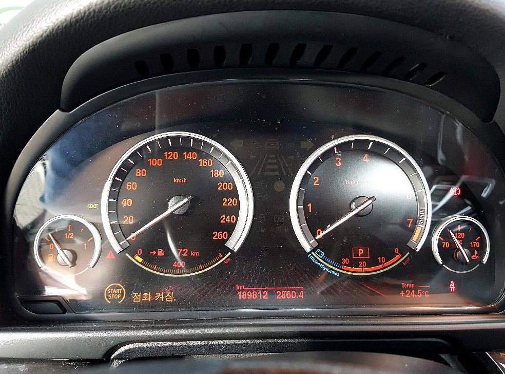 BMW 5시리즈 528i 사진 6