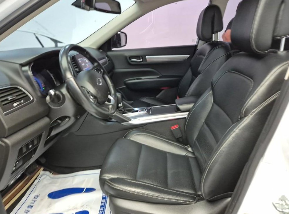 르노코리아(삼성) QM6 가솔린 2.0 GDe RE 2WD 사진 9