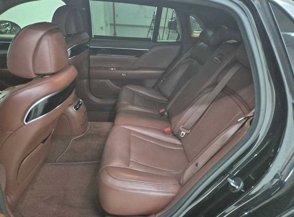 제네시스 G90 3.5T GDI AWD 사진 12