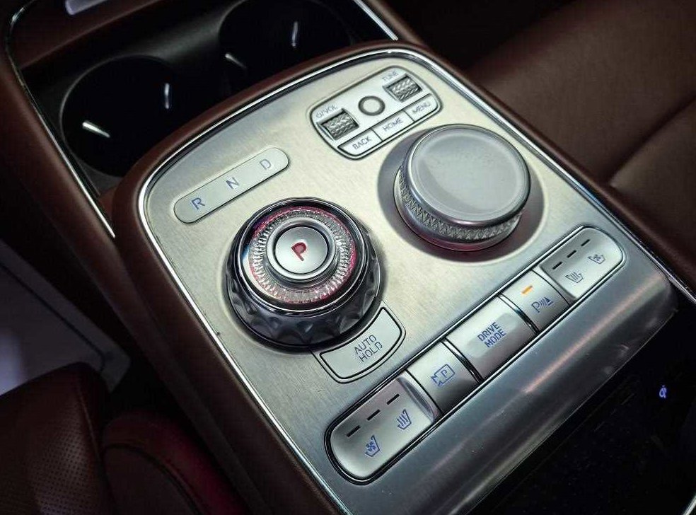 제네시스 G90 3.5T GDI AWD 사진 8