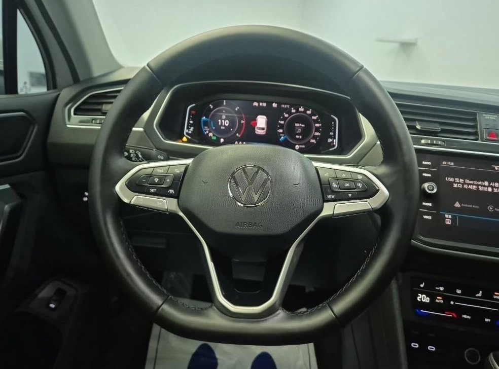 폭스바겐 티구안 2.0 TDI 프리미엄 사진 11