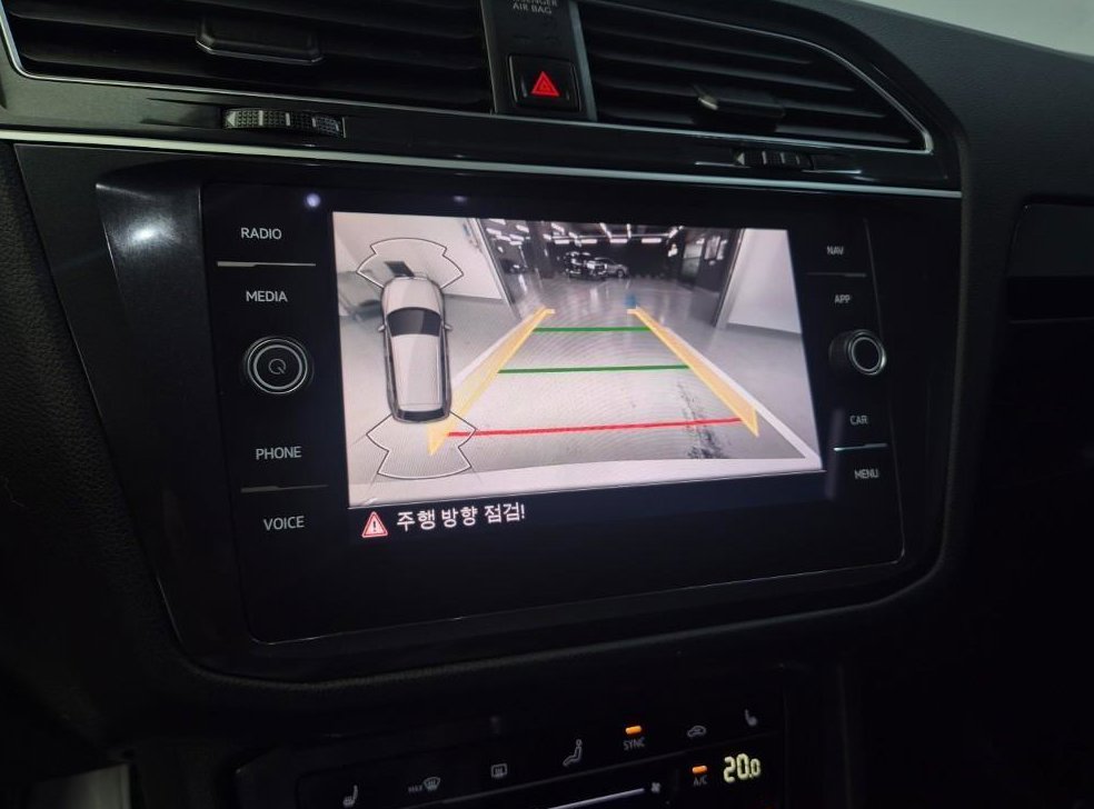 폭스바겐 티구안 2.0 TDI 프리미엄 사진 14