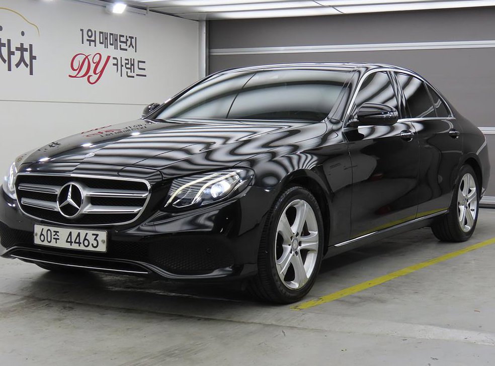 벤츠 E 클래스 E200 아방가르드