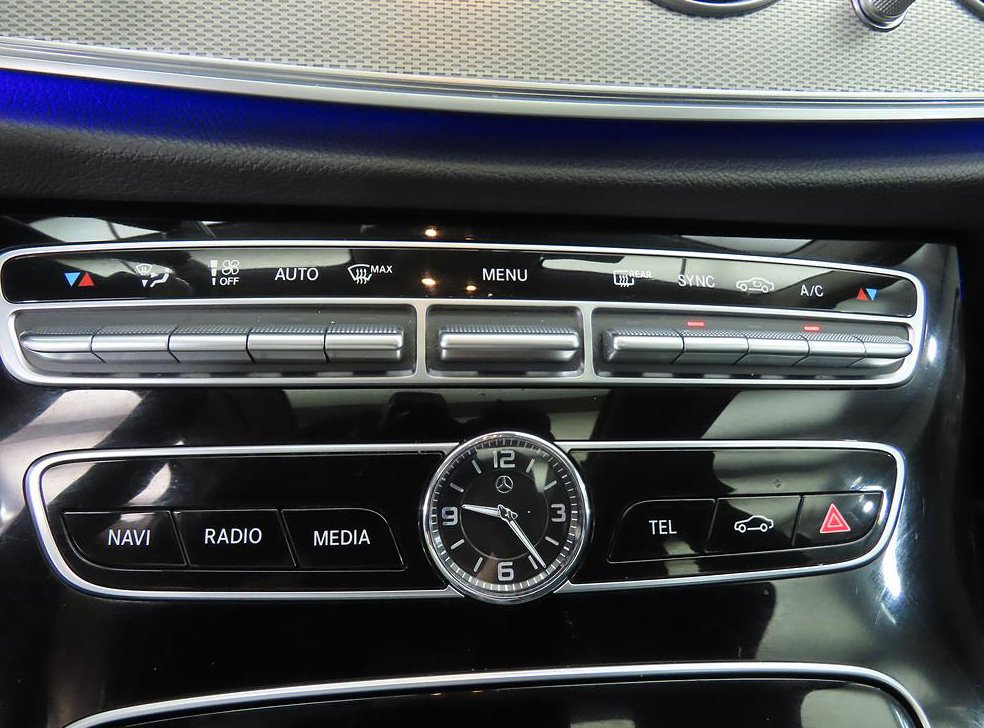 벤츠 E 클래스 E200 아방가르드 사진 14
