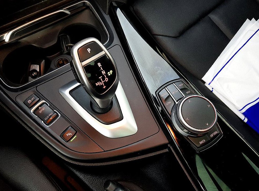 BMW 그란투리스모 GT 320D xDrive 사진 12