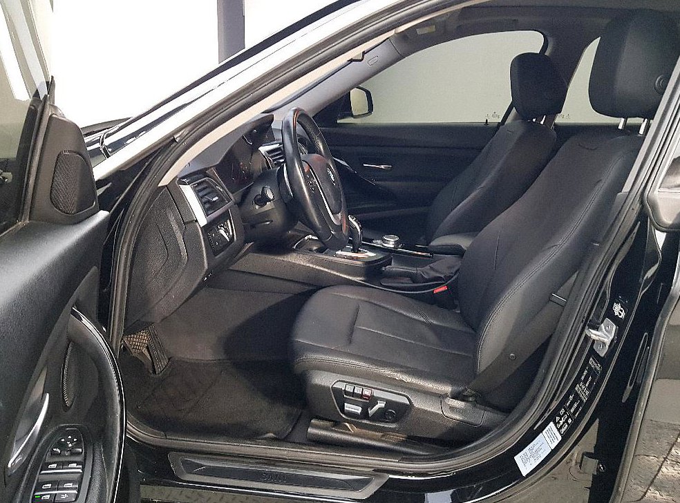 BMW 그란투리스모 GT 320D xDrive 사진 8