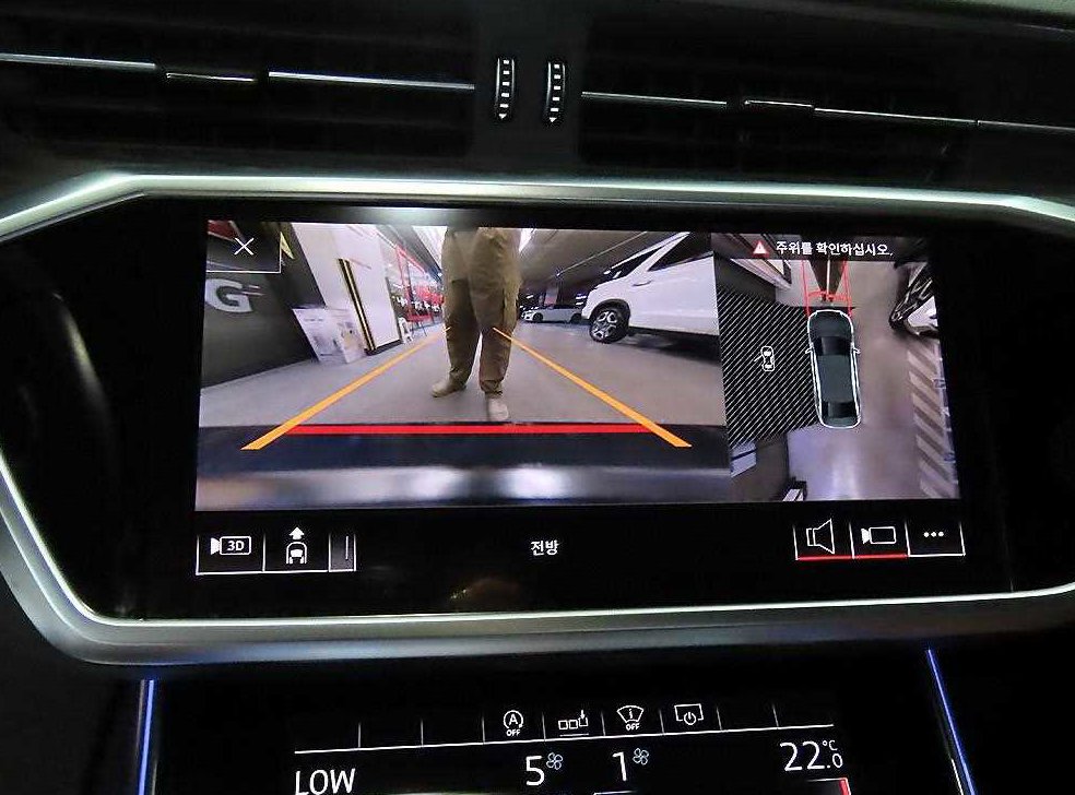 아우디 A6 45 TFSI 프리미엄 사진 15