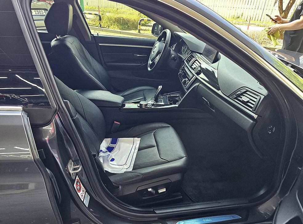 BMW 4시리즈 420d 그란쿠페 럭셔리 사진 11