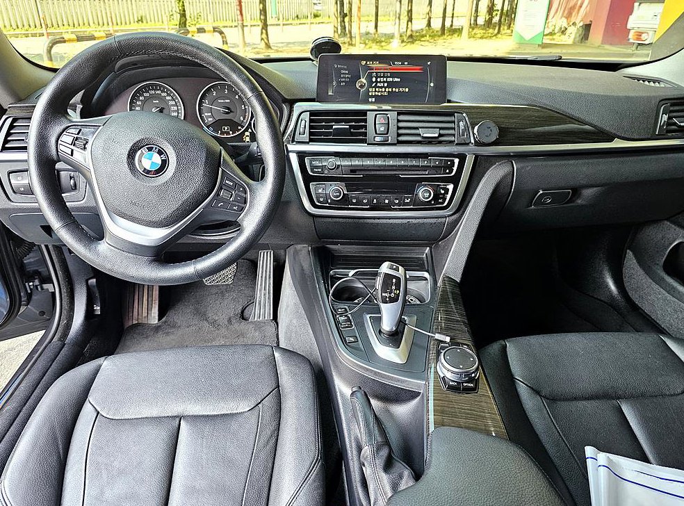 BMW 4시리즈 420d 그란쿠페 럭셔리 사진 5
