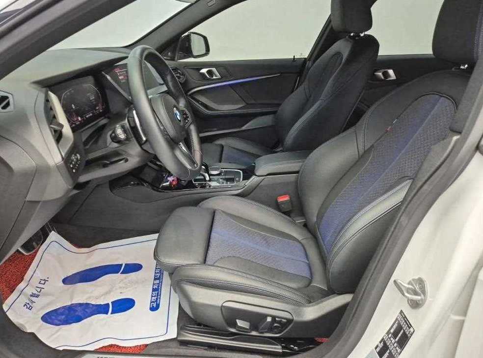 BMW 2시리즈 220i M 스포츠 사진 11