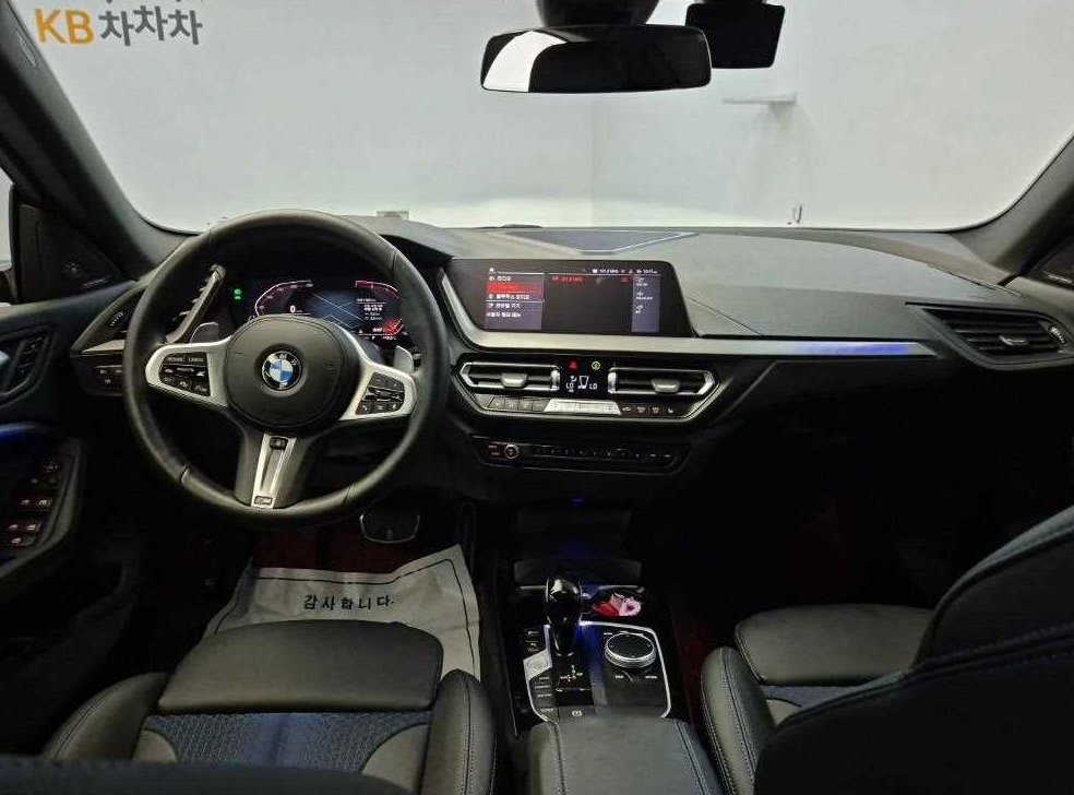 BMW 2시리즈 220i M 스포츠 사진 7