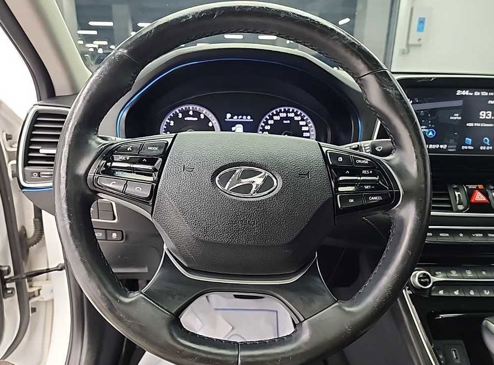 현대 그랜저 3.0 LPI 모던(렌터카) 사진 9