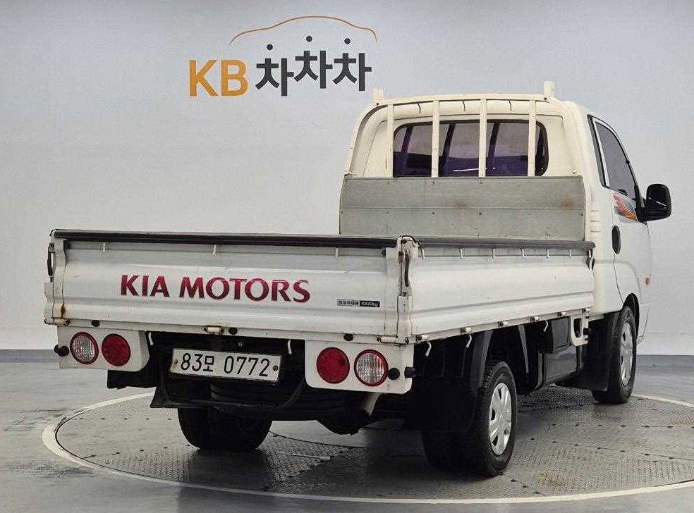 소형화물 카고(소형) 1.0톤/킹캡/초장축/(CRDi) 사진 3
