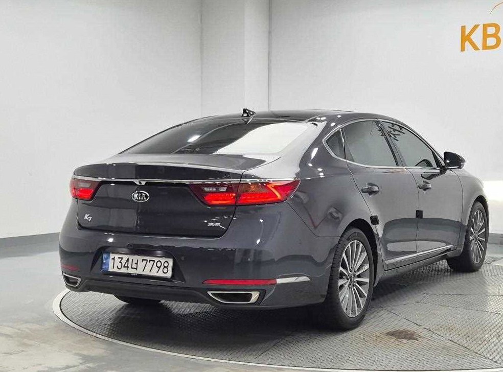 기아 K7 노블레스 스페셜 사진 3