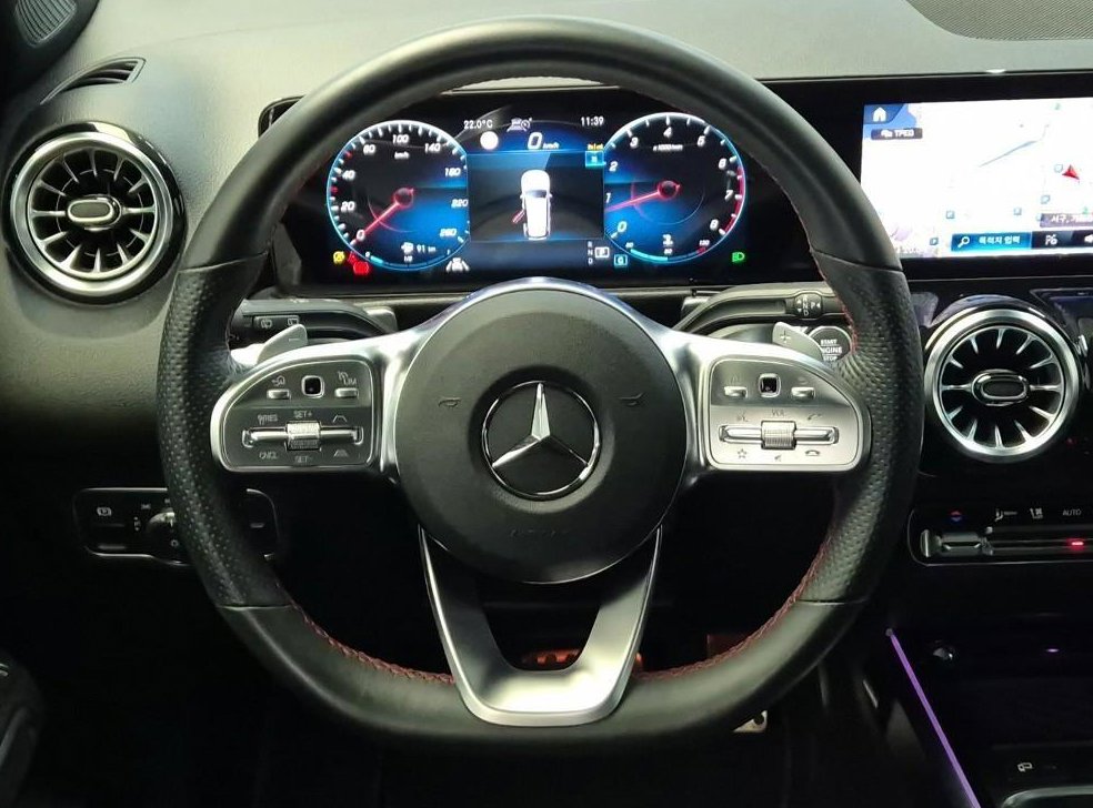 벤츠 GLB 클래스 GLB 250 4MATIC 사진 9