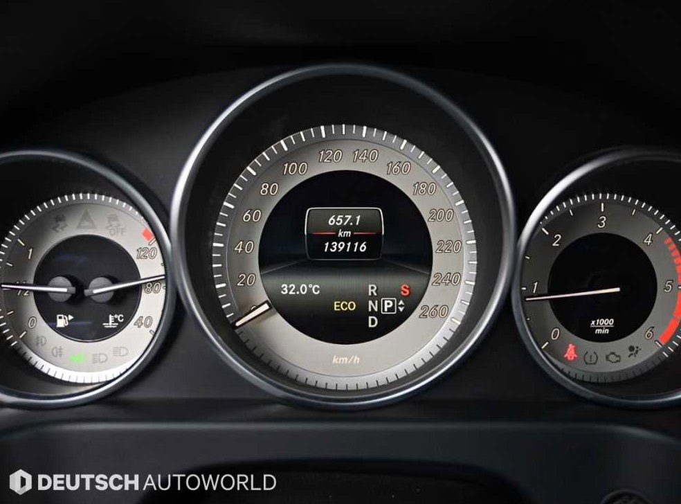 벤츠 E 클래스 E220 CDI 아방가르드 사진 8