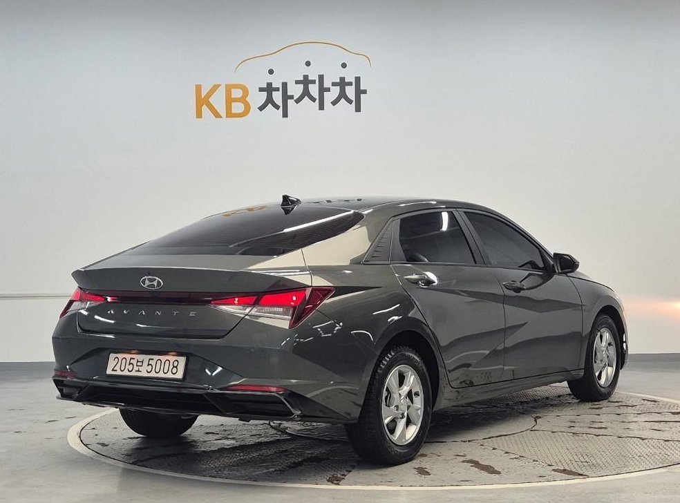 현대 아반떼 1.6 모던 사진 3