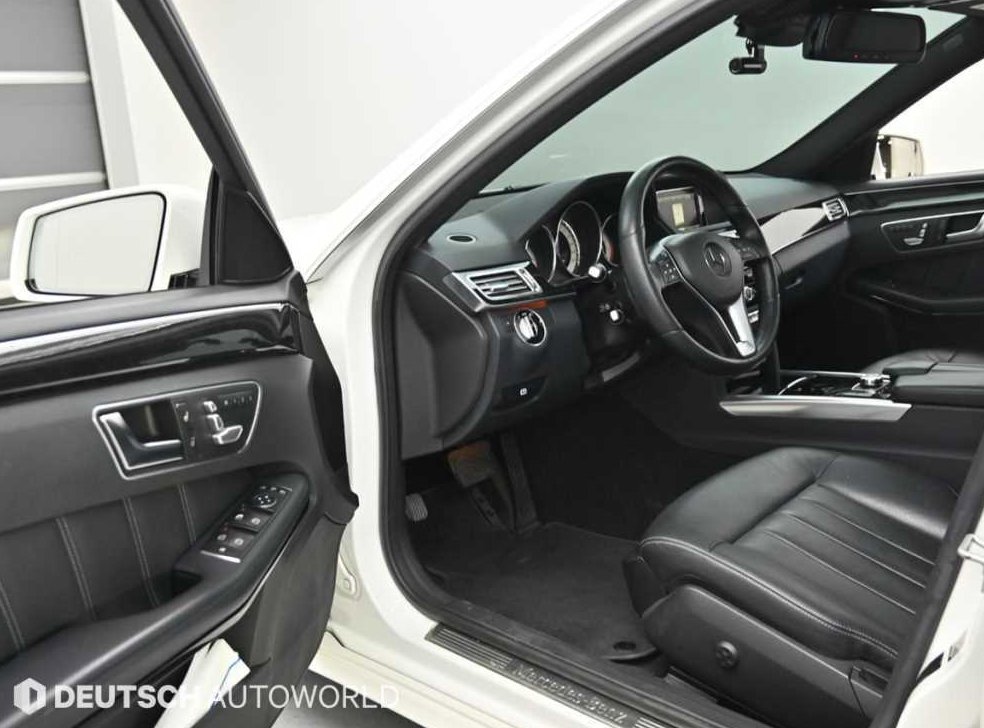 벤츠 E 클래스 E300 아방가르드 사진 11