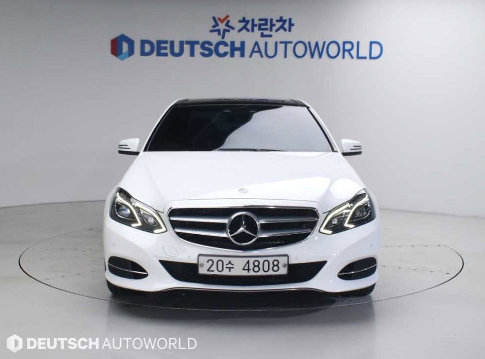 벤츠 E 클래스 E300 아방가르드 사진 3