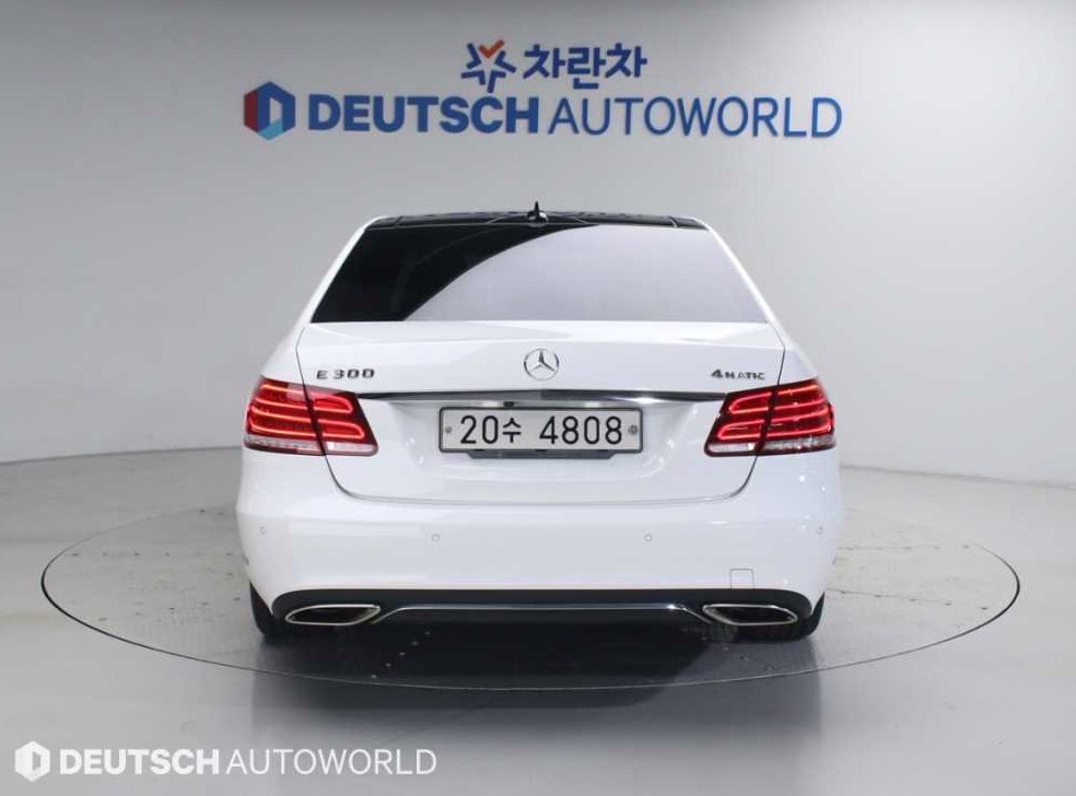 벤츠 E 클래스 E300 아방가르드 사진 4