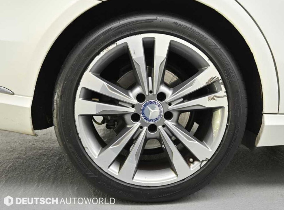 벤츠 E 클래스 E300 아방가르드 사진 5
