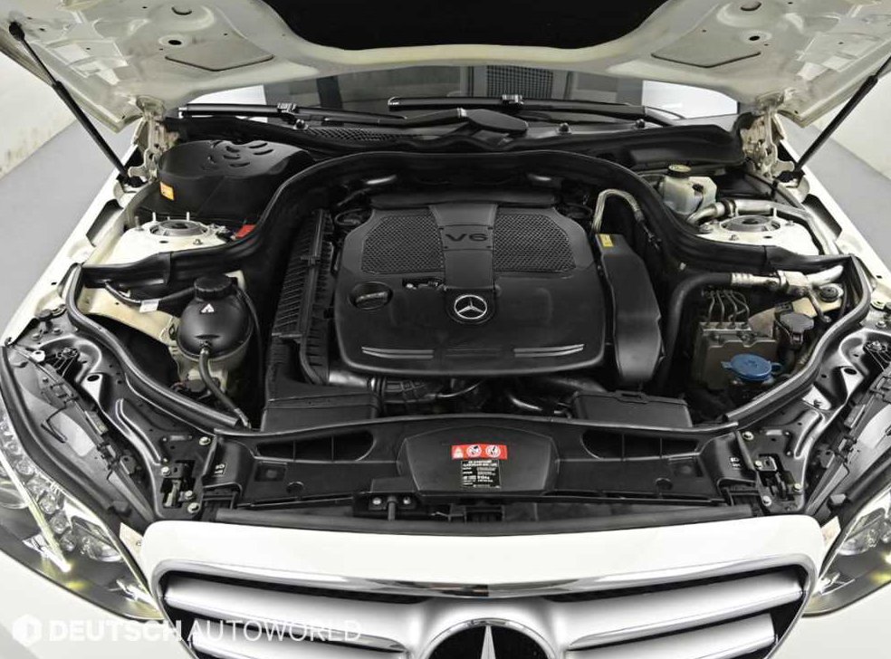 벤츠 E 클래스 E300 아방가르드 사진 6