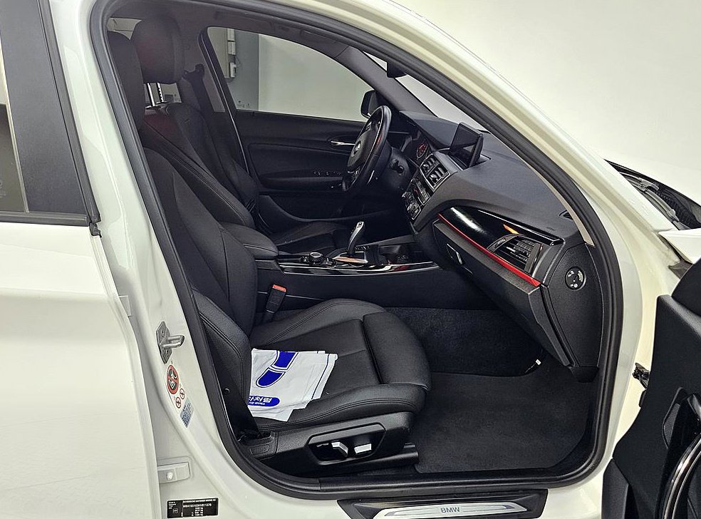 BMW 1시리즈 118d 스포츠 사진 11