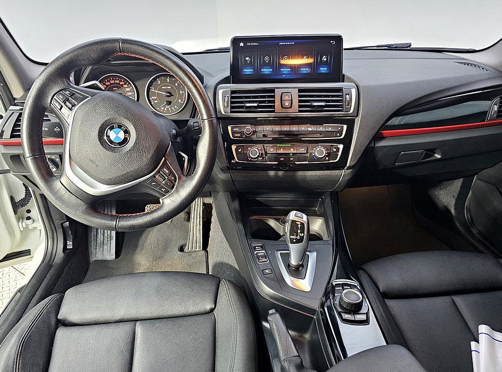 BMW 1시리즈 118d 스포츠 사진 5