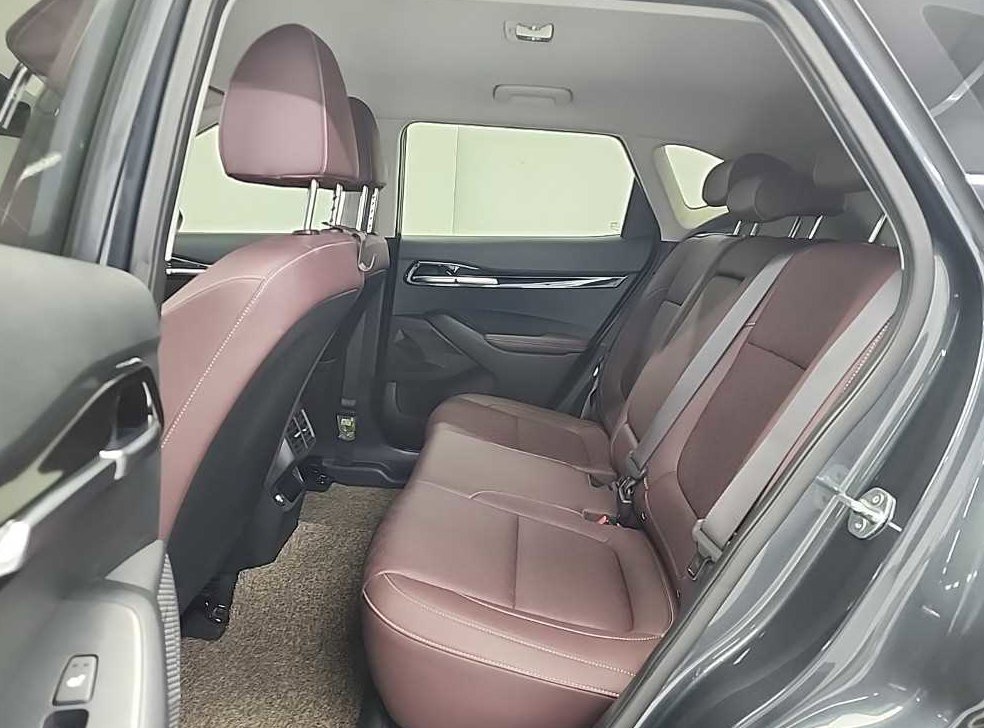 기아 셀토스 가솔린 1.6 터보 2WD 사진 12