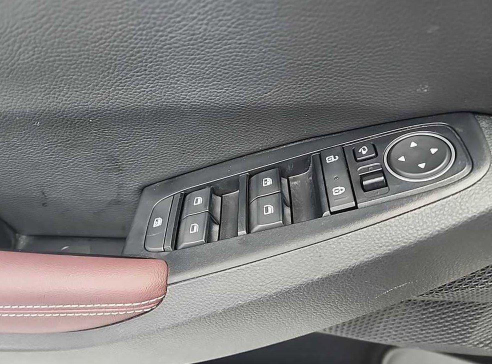 기아 셀토스 가솔린 1.6 터보 2WD 사진 17