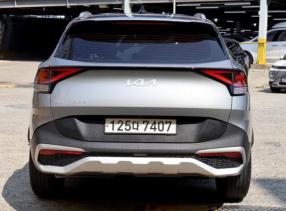 기아 스포티지 2.0 디젤 2WD 사진 3