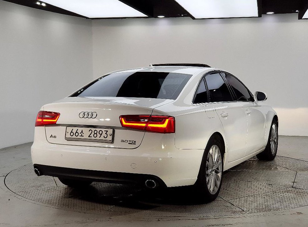 아우디 A6 3.0 TDI 콰트로 사진 4