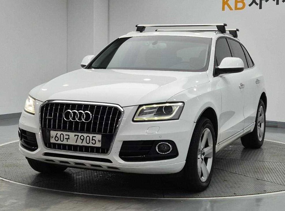 아우디 Q5 35 TDI 콰트로 다이나믹