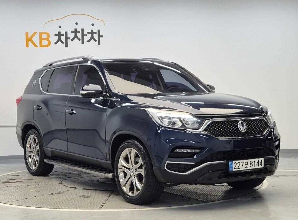 KG모빌리티(쌍용)  렉스턴 디젤 2.2 4WD 사진 4