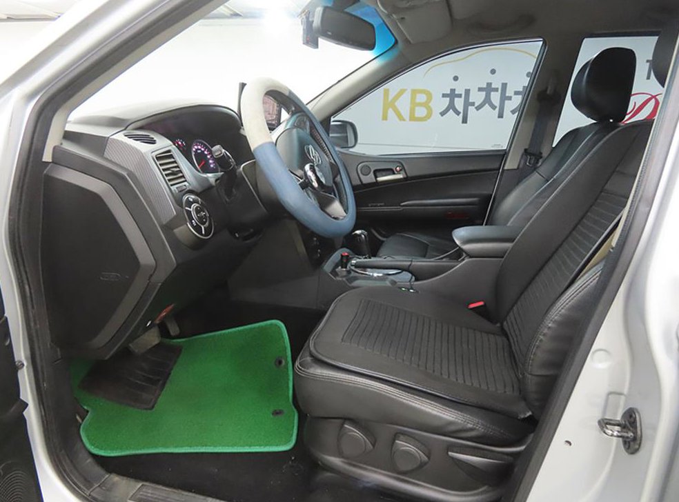 KG모빌리티(쌍용)  코란도 디젤 2WD CX5 사진 5