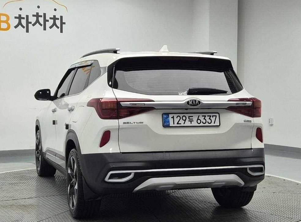 기아 셀토스 가솔린 1.6 터보 2WD 사진 2