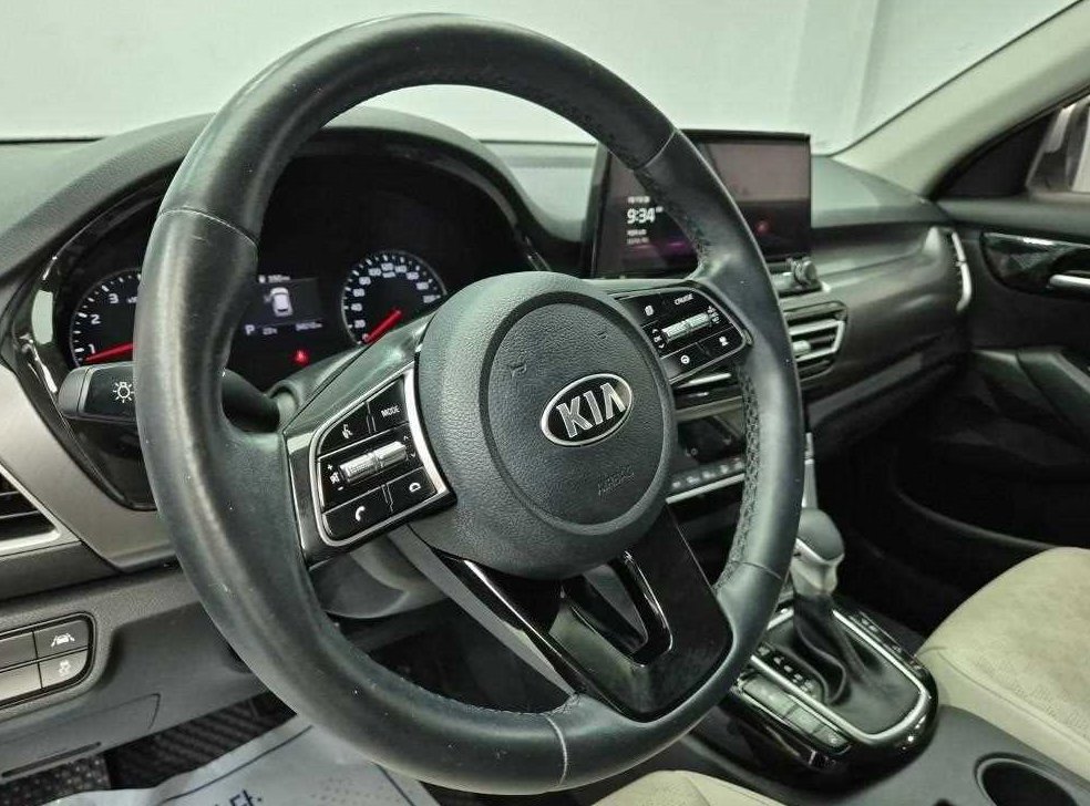 기아 셀토스 가솔린 1.6 터보 2WD 사진 9