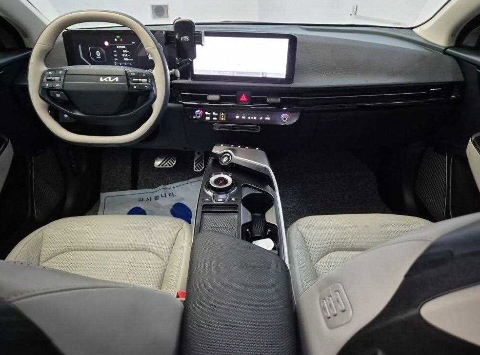 기아 EV6 롱레인지 2WD 사진 7