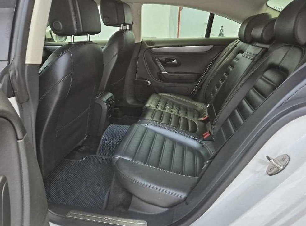 폭스바겐 CC 2.0 TDI 블루모션 사진 12
