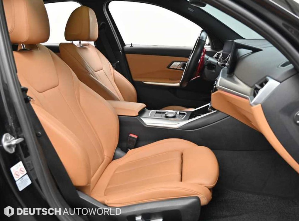 BMW 3시리즈 320i M 스포츠 사진 10
