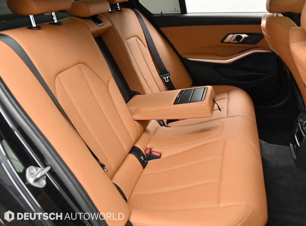 BMW 3시리즈 320i M 스포츠 사진 12