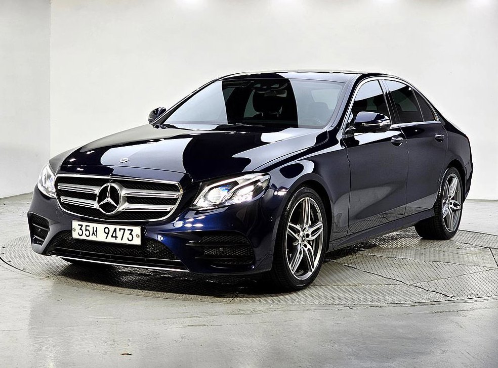 벤츠 E 클래스 E300 AMG LINE