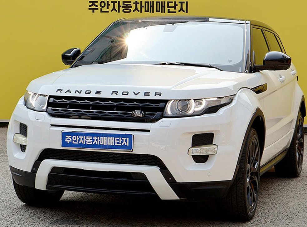랜드로버 레인지로버 이보크 2.2 SD4 다이나믹 사진 2