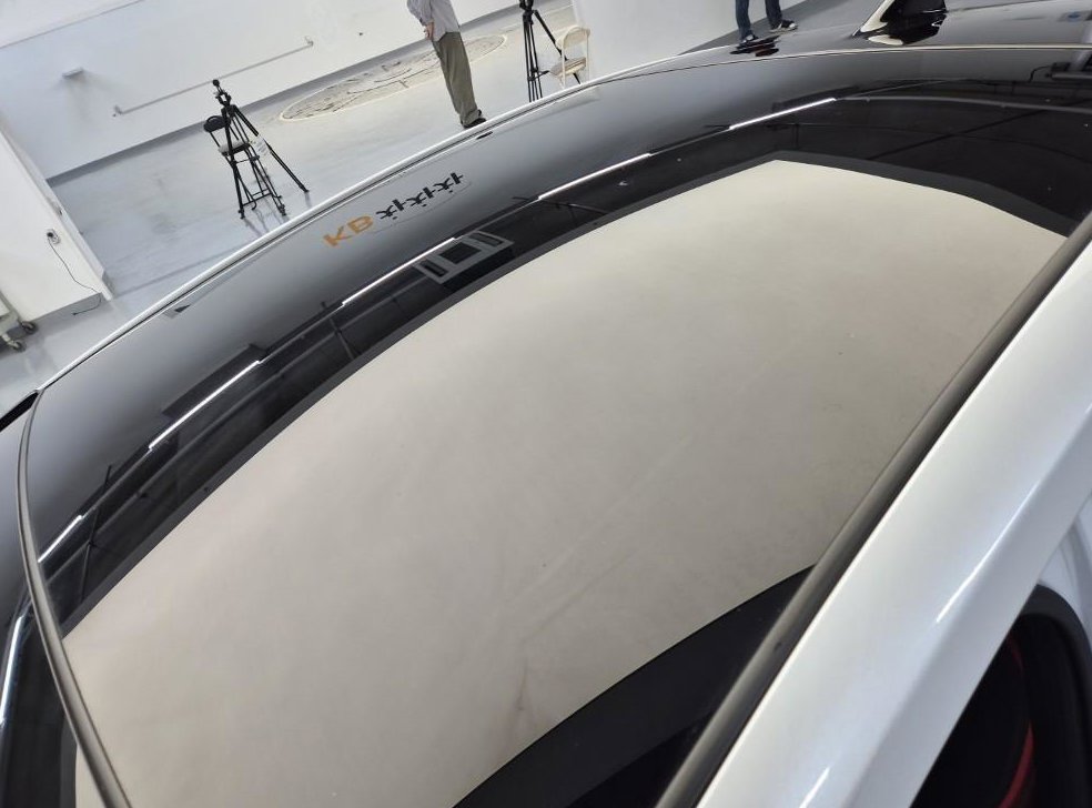 토요타 프리우스 2.0 PHEV XSE 사진 16
