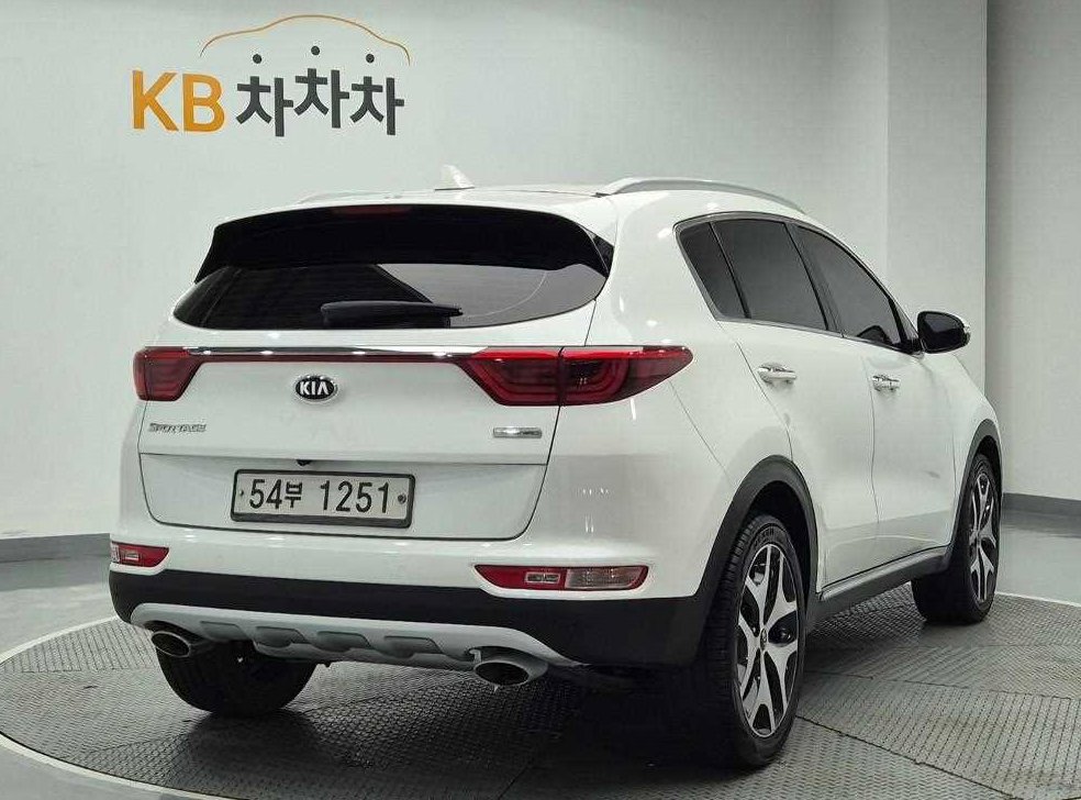 기아 스포티지 디젤 2.0 2WD 프레스티지 사진 3