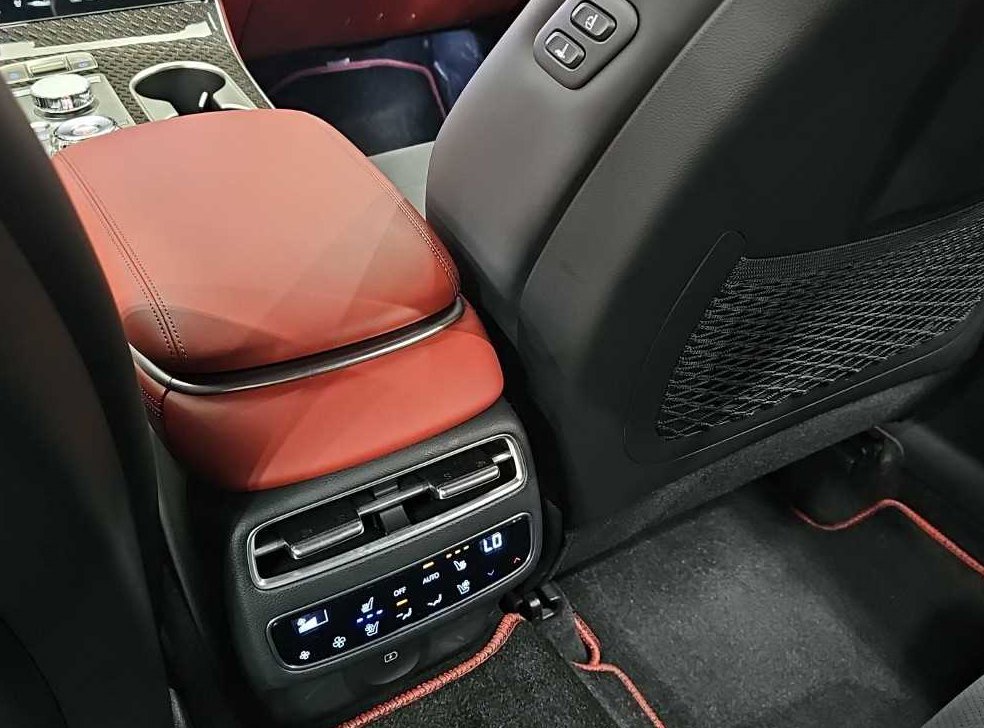 제네시스 GV70 2.5T 가솔린 2WD 사진 13
