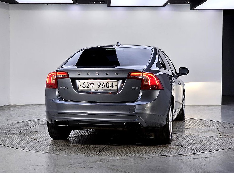 볼보 S60 D3 사진 3